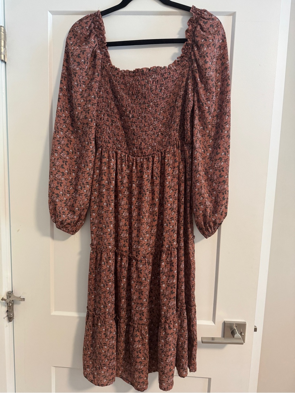 AUW Dusty Rose Floral Smocked Midi Dress